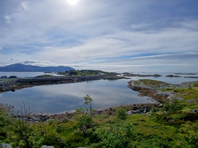 Atlantin väylä (Atlanterhavsveien)– Bondin jalanjäljillä